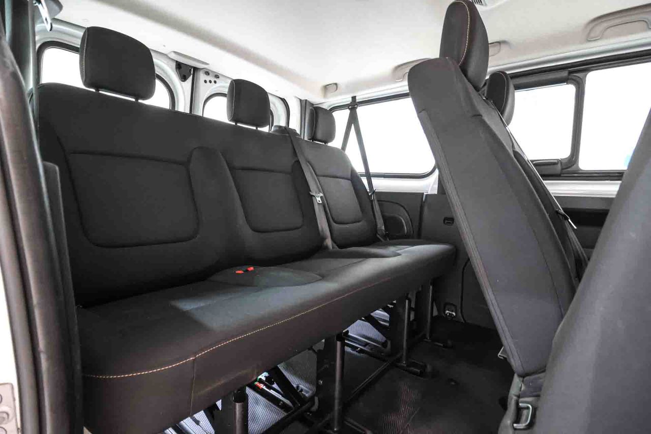 Renault Trafic Combi L1 1.6 dCi Zen 9 Plazas - Foto 47
