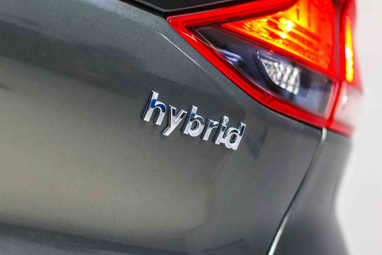 Hyundai IONIQ 1.6 GDI HEV Klass DCT - Foto 13