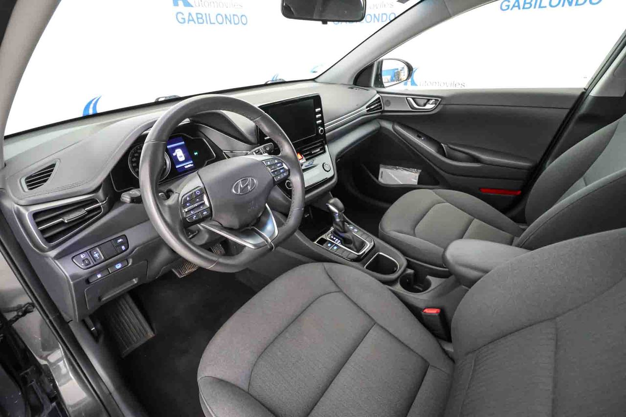 Hyundai IONIQ 1.6 GDI HEV Klass DCT - Foto 28