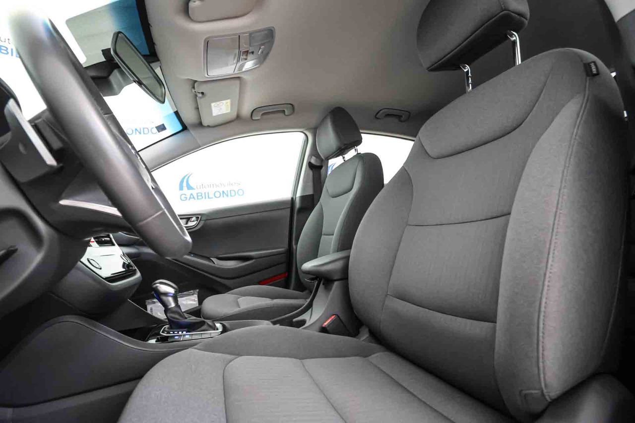 Hyundai IONIQ 1.6 GDI HEV Klass DCT - Foto 29