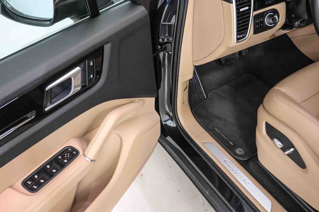 Porsche Cayenne - - Foto 29