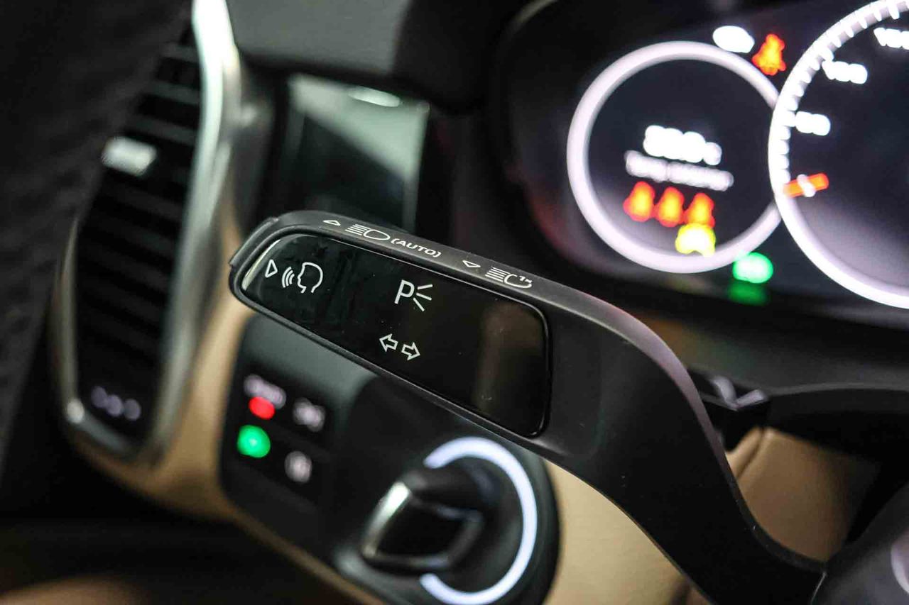 Porsche Cayenne - - Foto 37