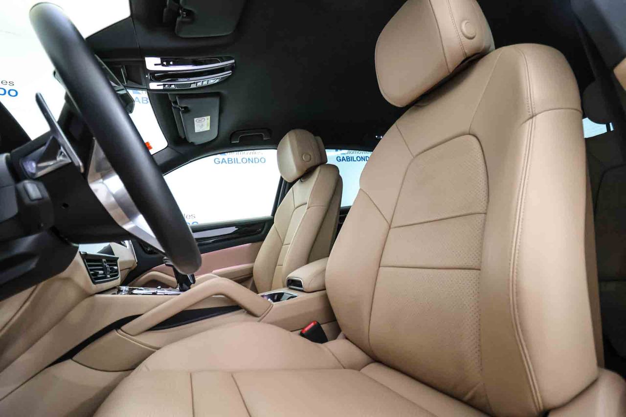 Porsche Cayenne - - Foto 28