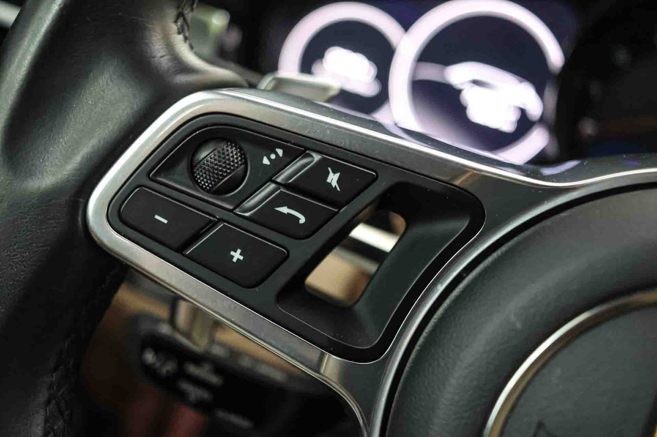 Porsche Cayenne - - Foto 35