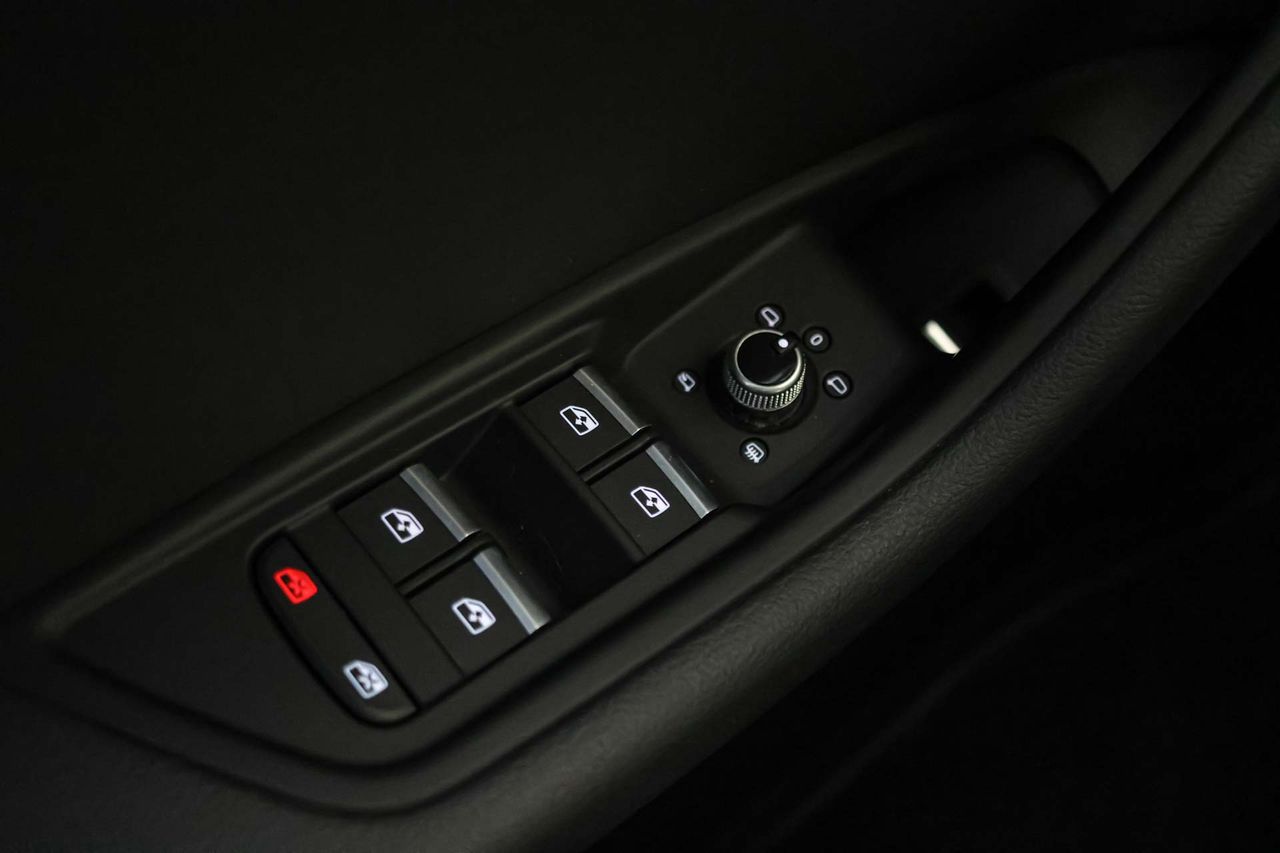 Audi A5 S Line 35 TFSI S tronic Sportback **Techo solar** - Foto 34