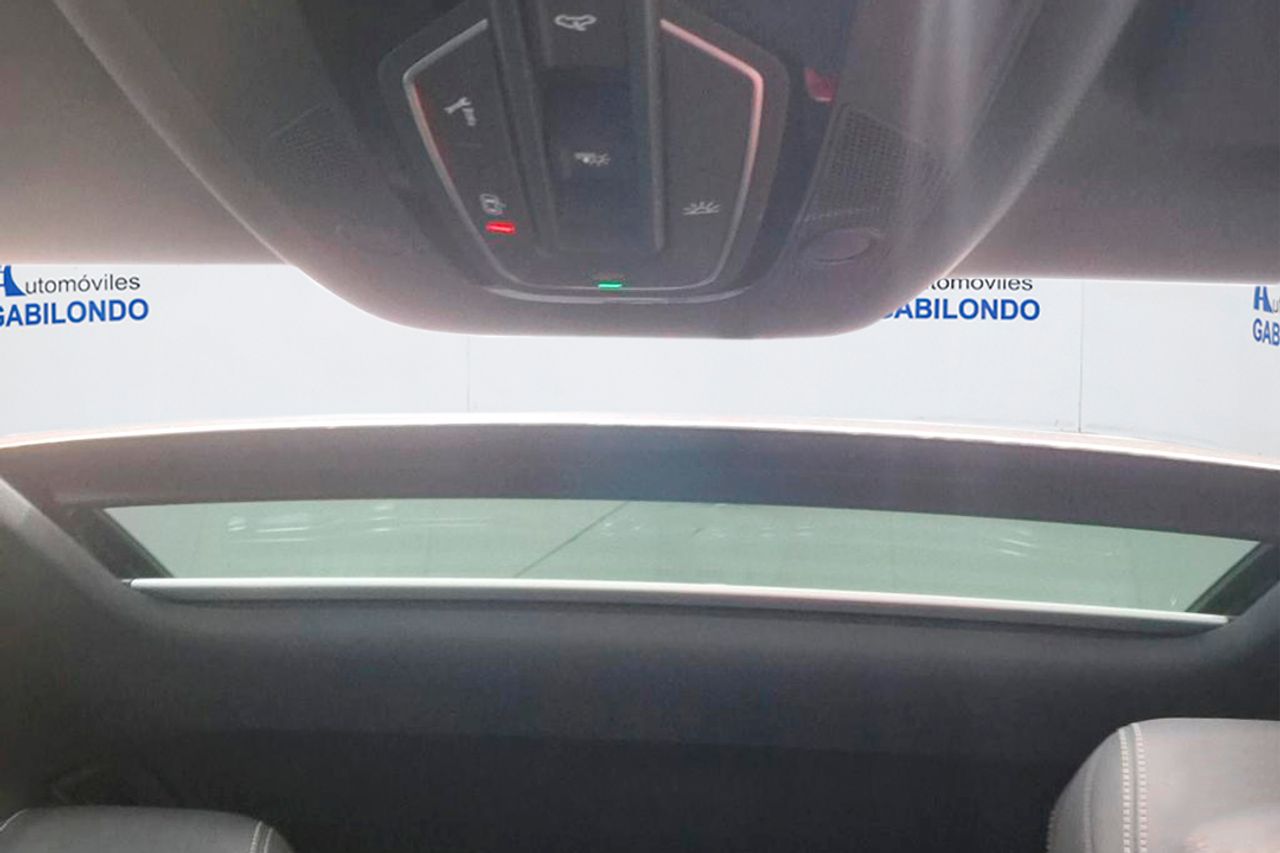 Audi A5 35 TFSI S tronic Sportback **Techo solar** - Foto 9