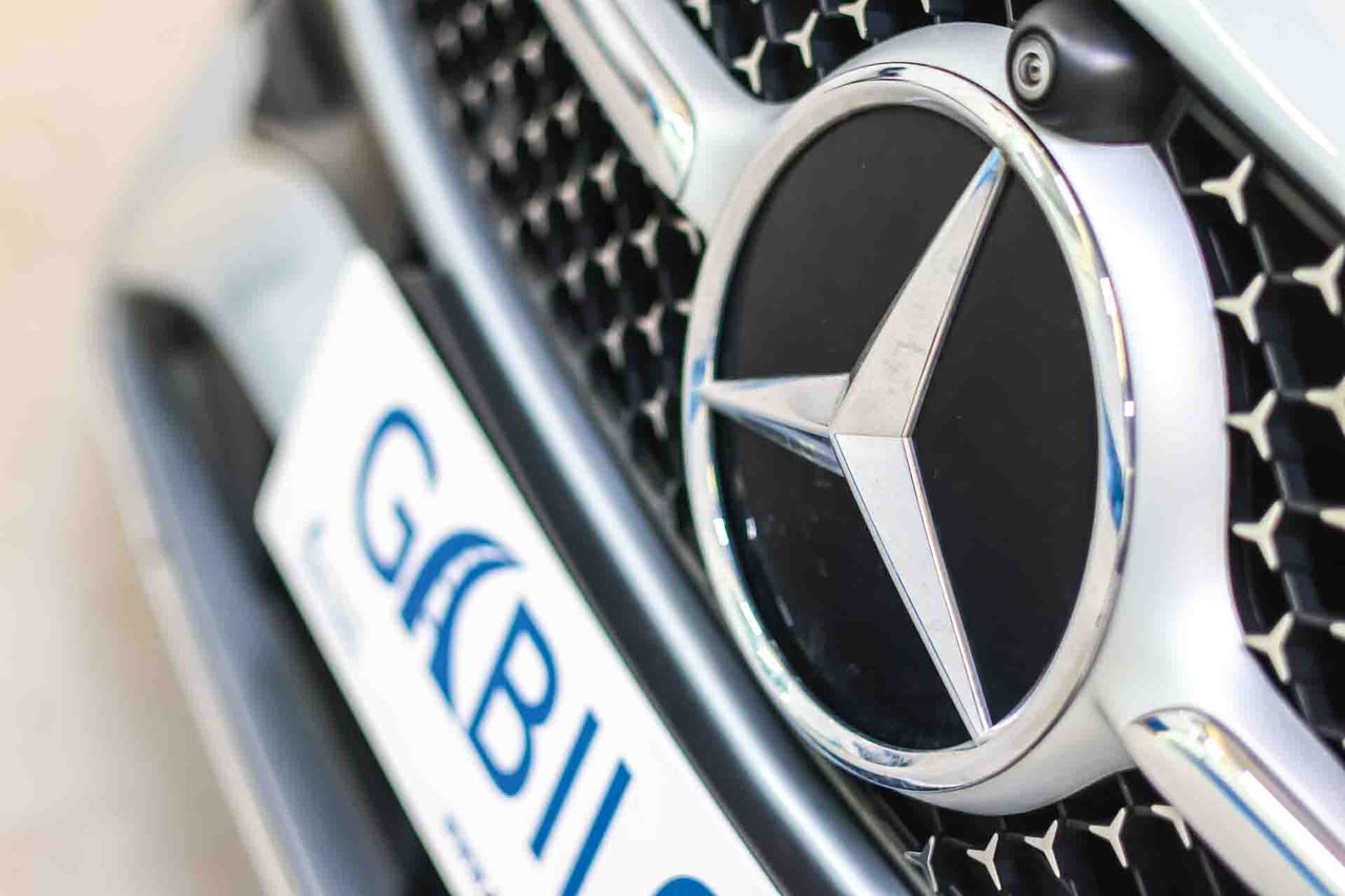 Mercedes Clase C C 200 AMG Line **Techo panorámico** - Foto 9