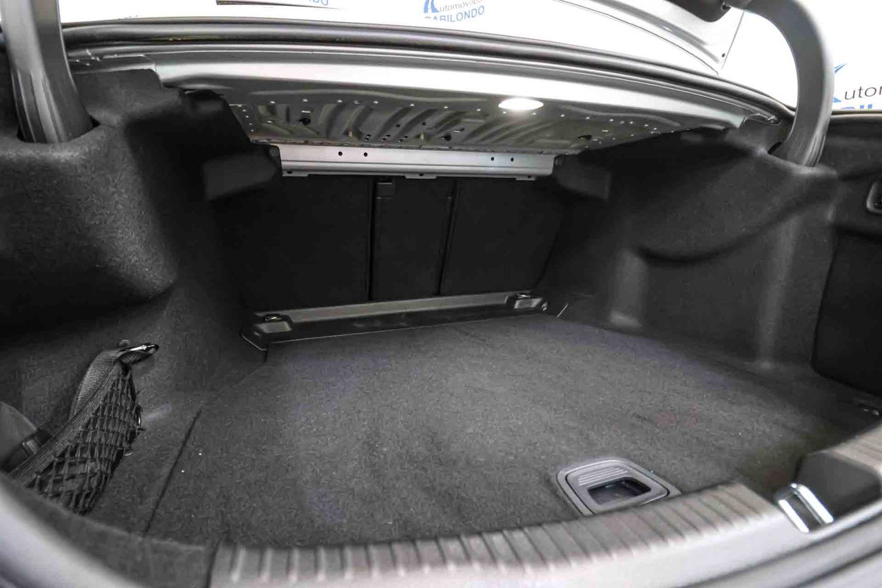 Mercedes Clase C C 200 AMG Line **Techo panorámico** - Foto 53