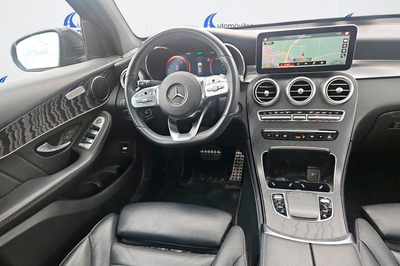 Mercedes GLC Coupé GLC 300 e 4MATIC AMG Line - Foto 4