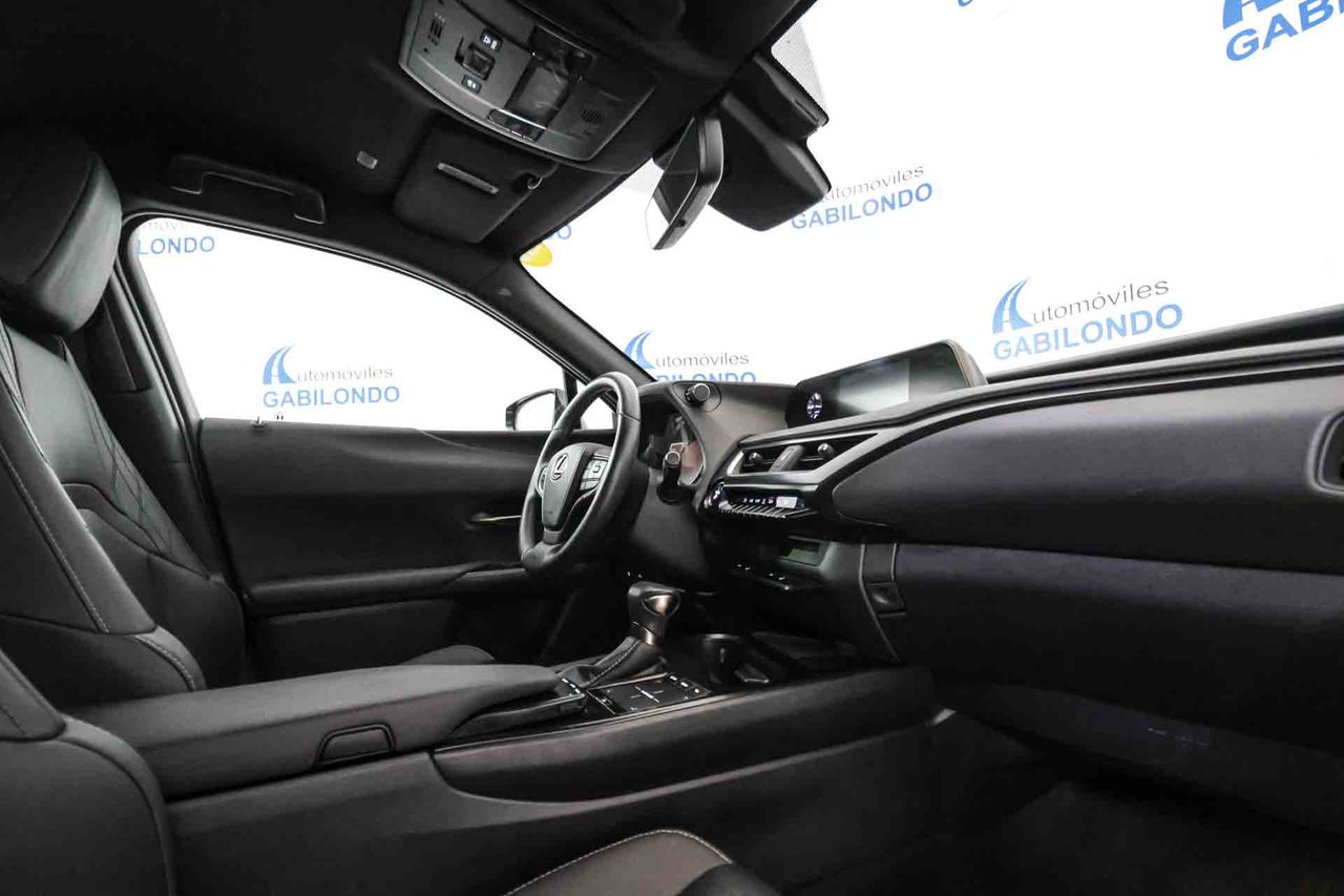 Lexus UX 2.0 250h Business - Foto 53