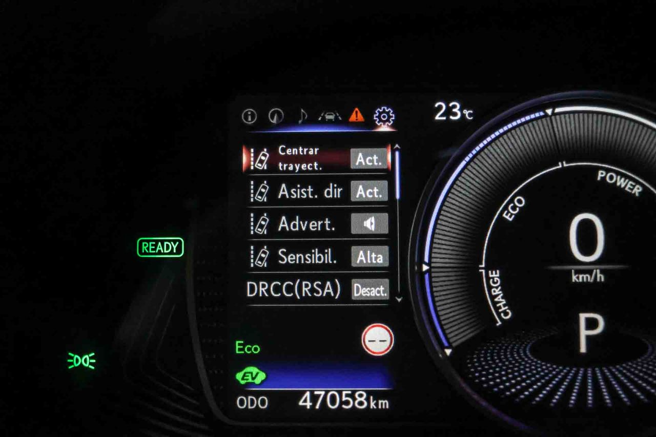 Lexus UX 2.0 250h Business - Foto 66