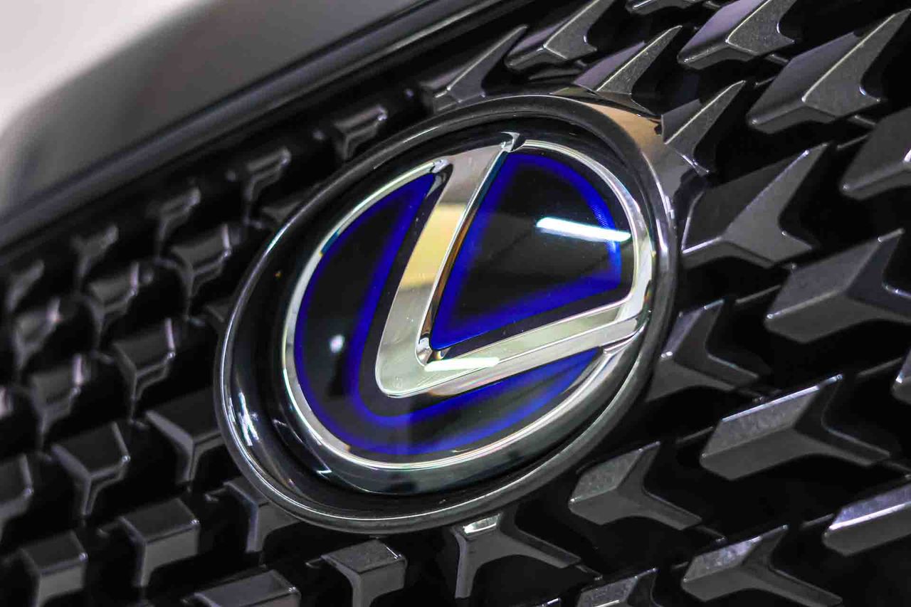 Lexus UX 2.0 250h Business - Foto 11