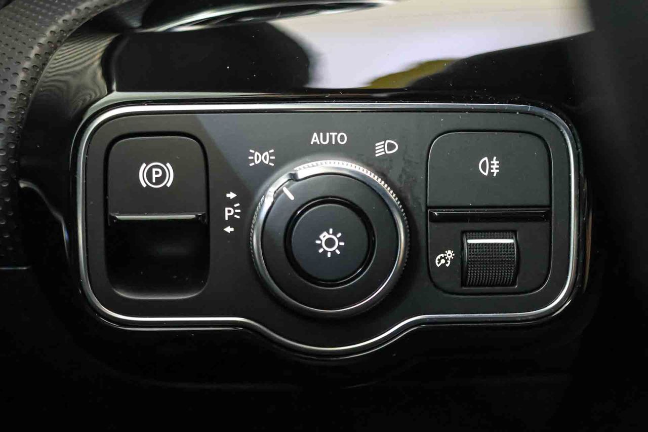 Mercedes CLA CLA 200 - Foto 30