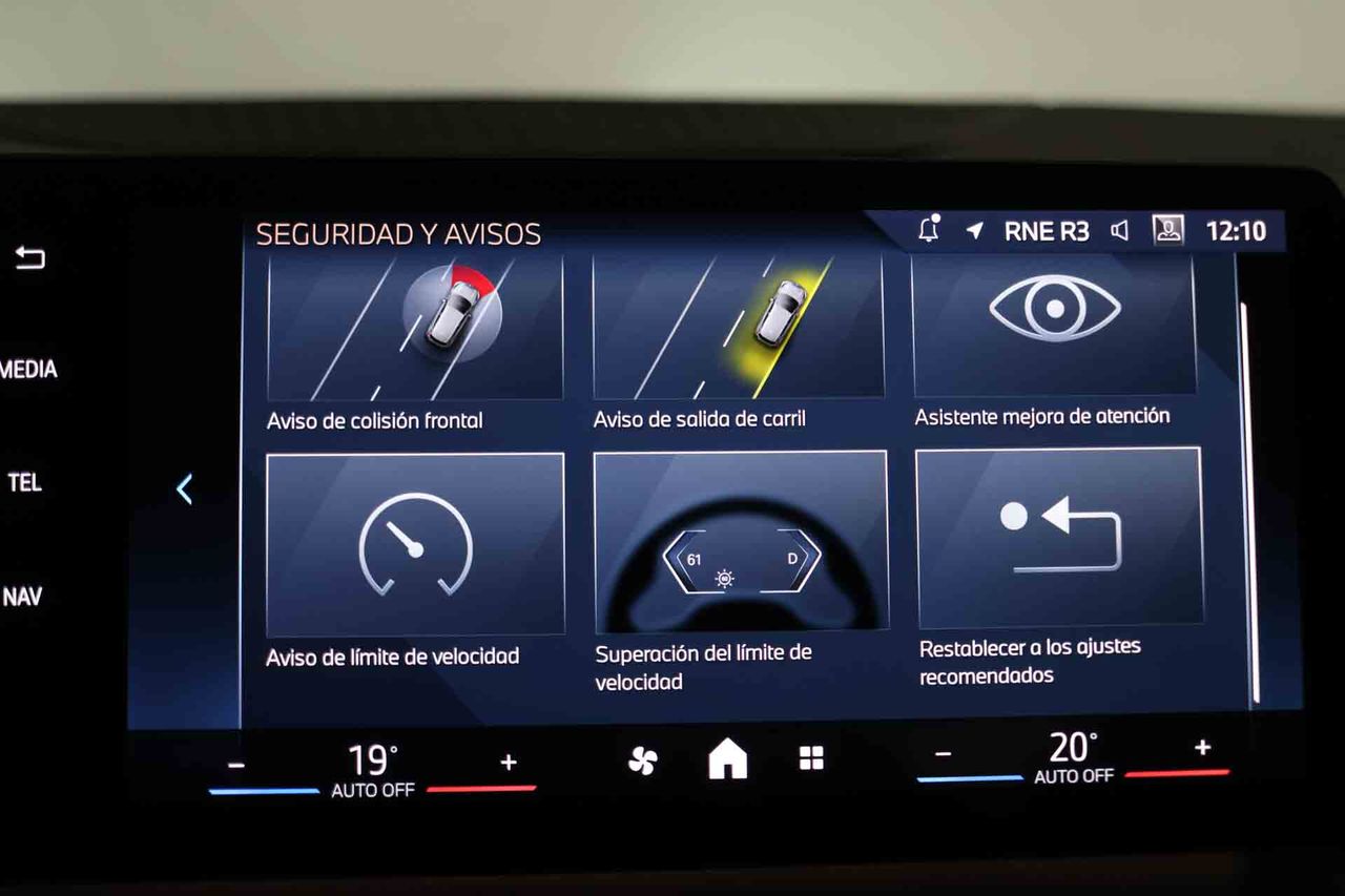 BMW Serie 2 Active Tourer 218i Business Design - Foto 57