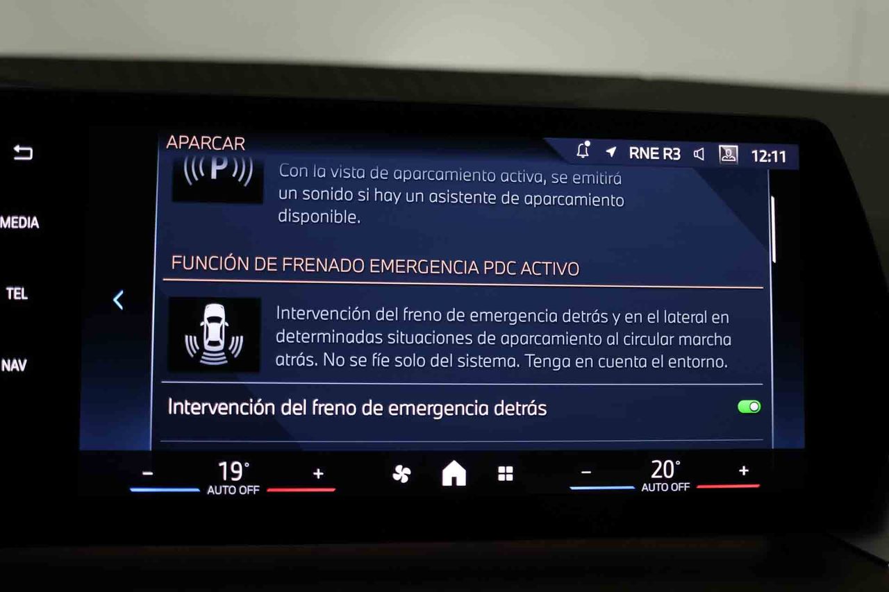 BMW Serie 2 Active Tourer 218i Business Design - Foto 58
