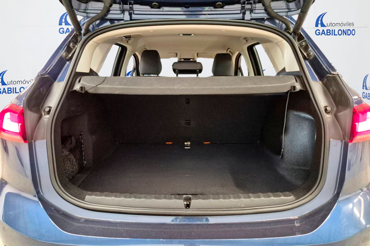 BMW Serie 2 Active Tourer 218i Business Design - Foto 6