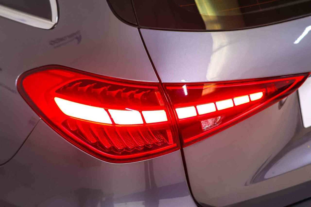 Mercedes Clase C C 200 Estate - Foto 16