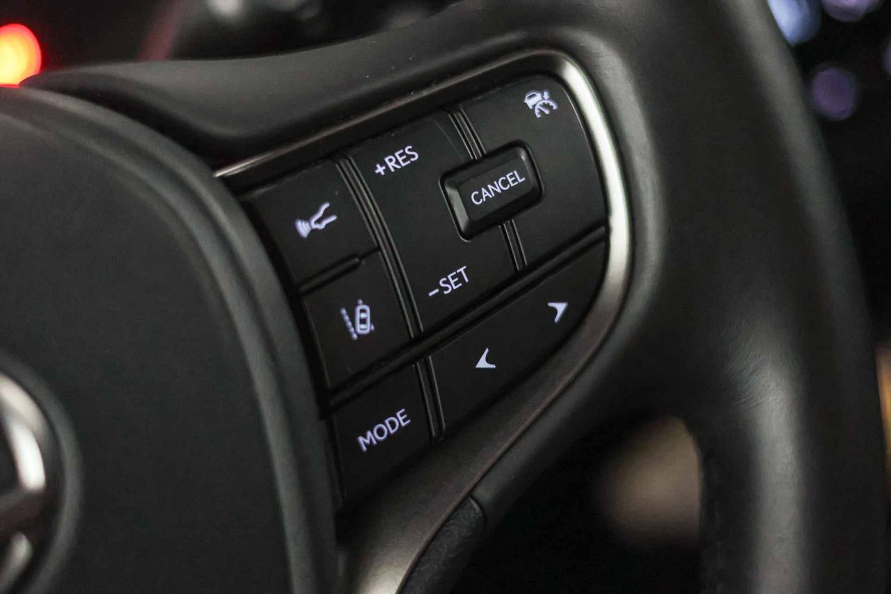 Lexus UX 2.0 250h Business - Foto 37