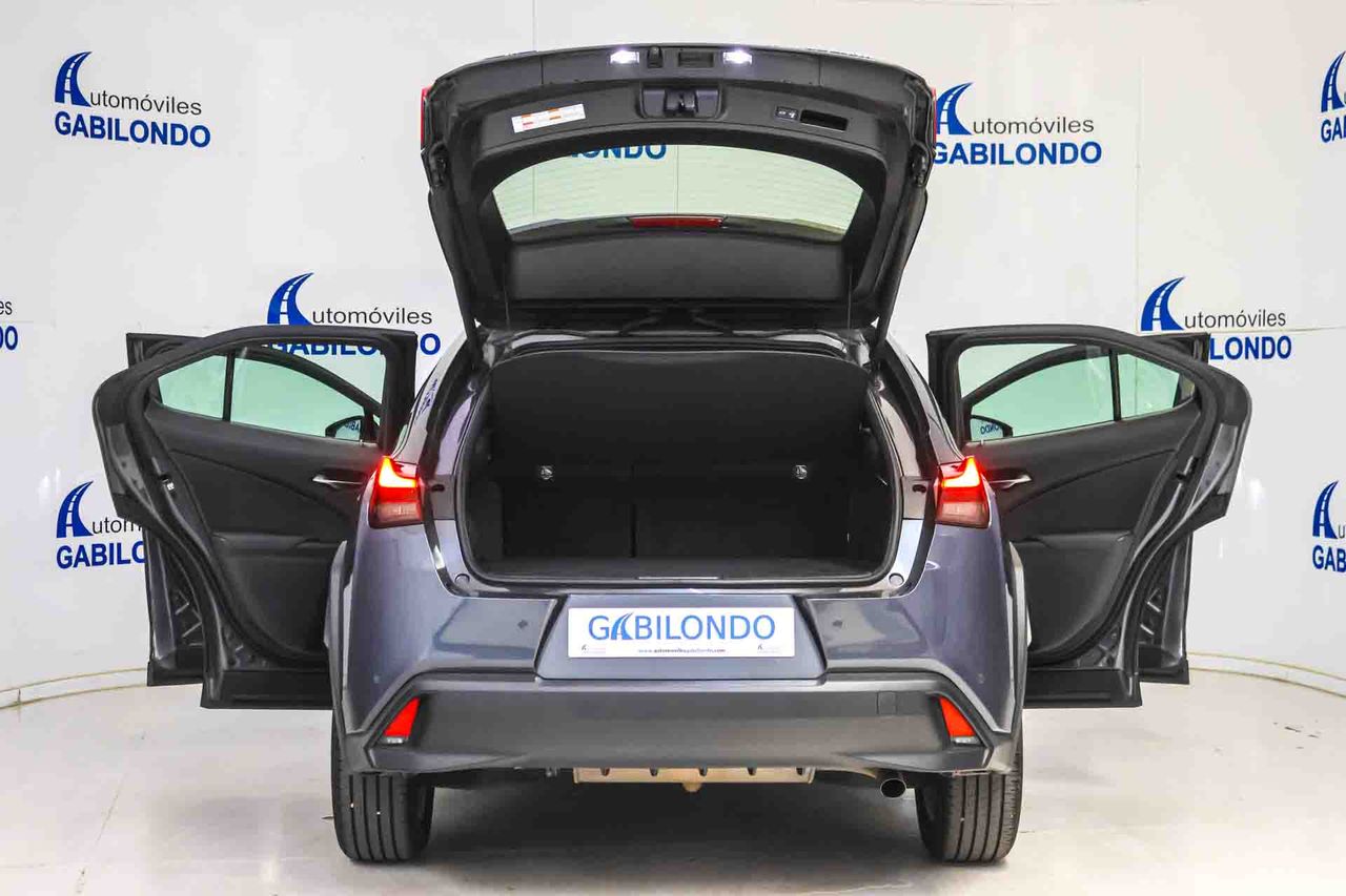 Lexus UX 2.0 250h Business - Foto 24
