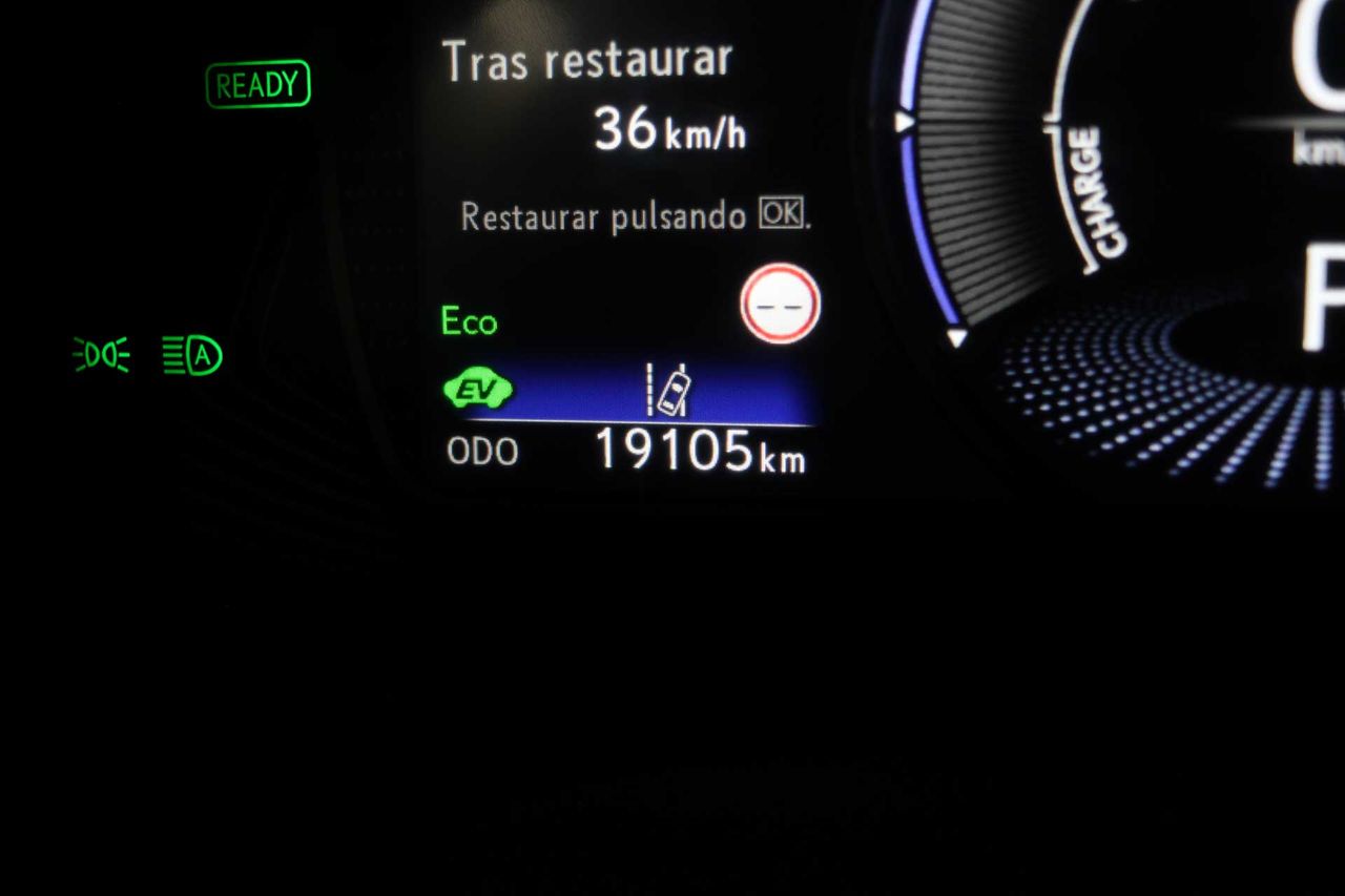 Lexus UX 2.0 250h Business - Foto 7