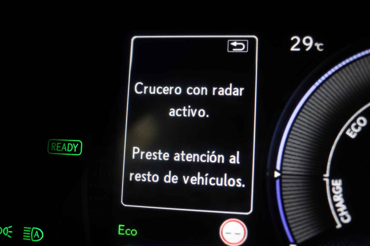 Lexus UX 2.0 250h Business - Foto 55