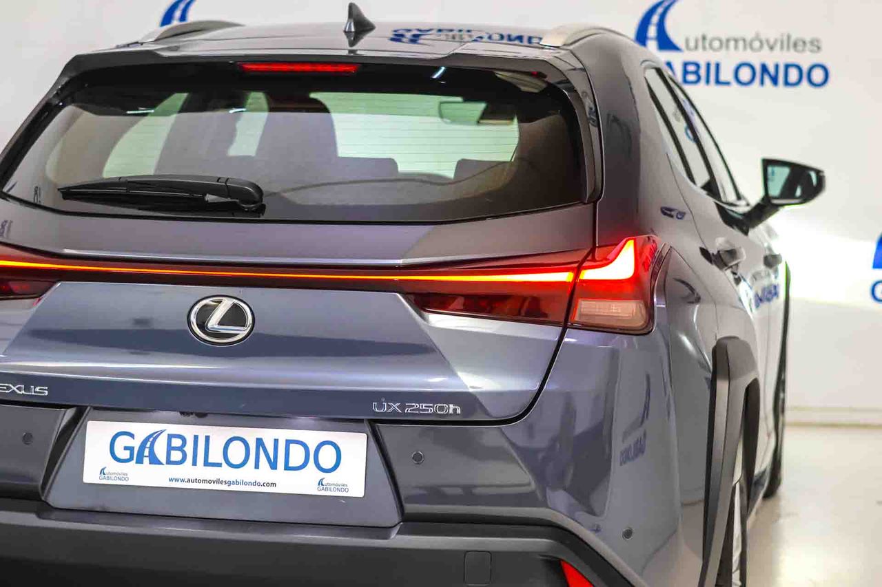 Lexus UX 2.0 250h Business - Foto 22