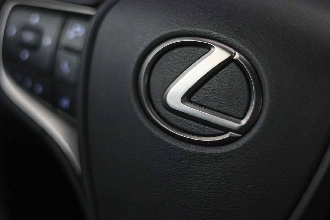 Lexus UX 2.0 250h Business - Foto 34