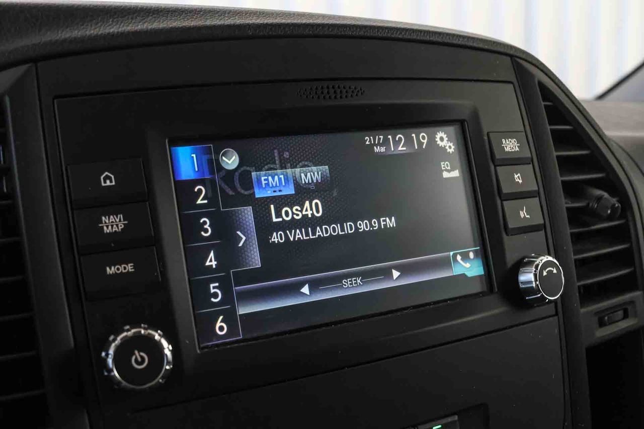 Mercedes Vito 114CDI TD Furgon Select Compacta - Foto 46