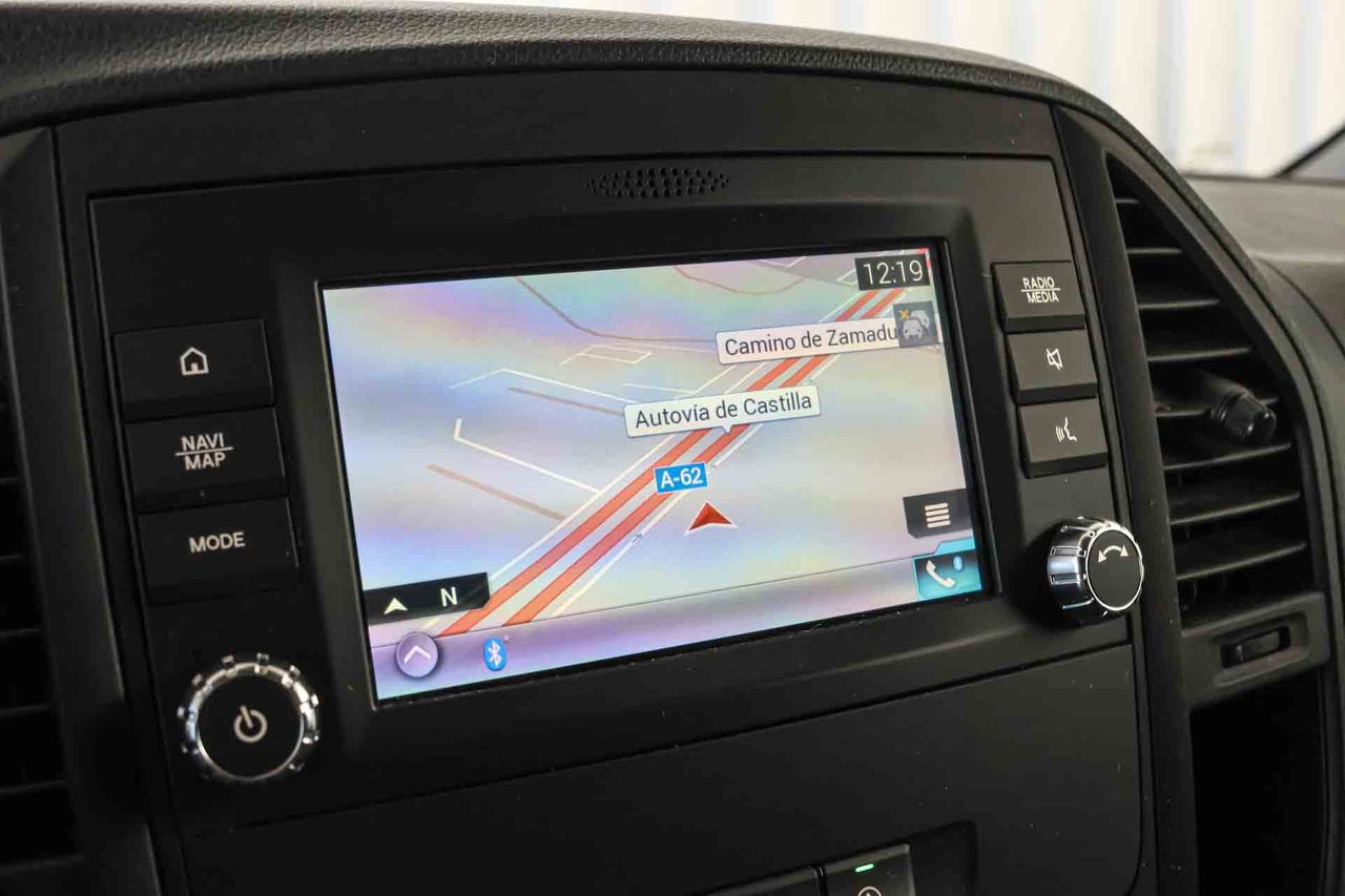 Mercedes Vito 114CDI TD Furgon Select Compacta - Foto 45