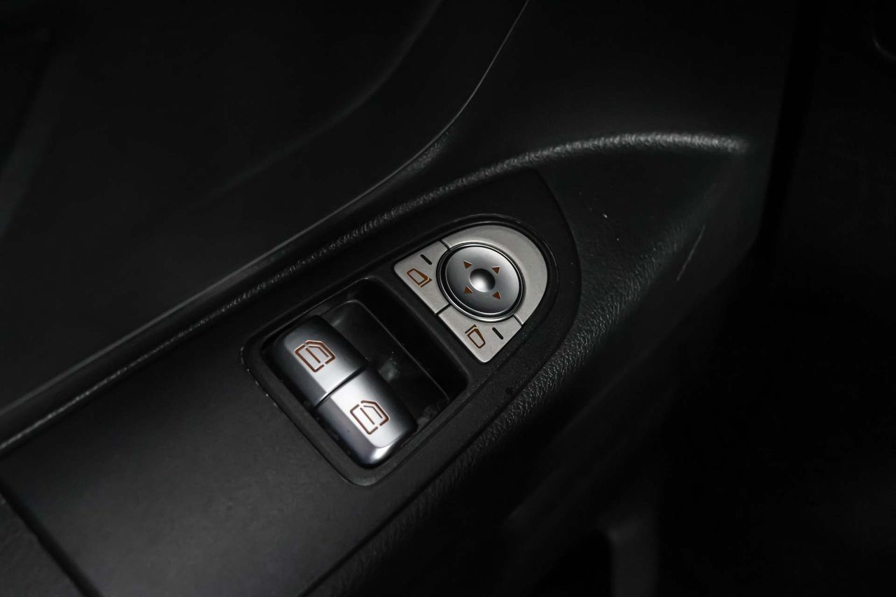 Mercedes Vito 114CDI TD Furgon Select Compacta - Foto 32