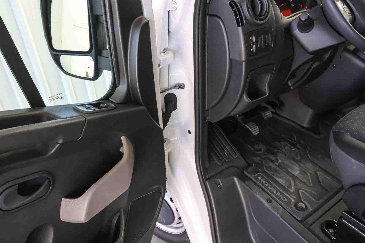 Opel Movano F 3500 L3H3 CDTI 150 **Rampa de carga** - Foto 32