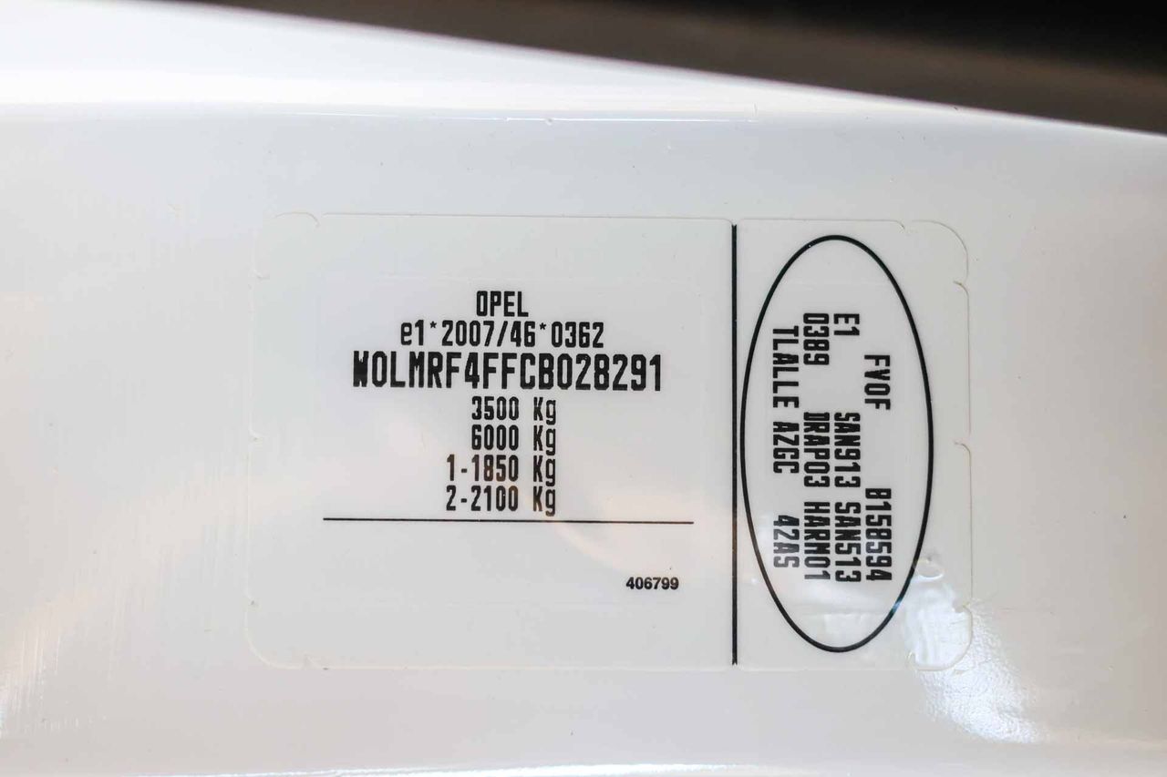 Opel Movano F 3500 L3H3 CDTI 150 **Rampa de carga** - Foto 8