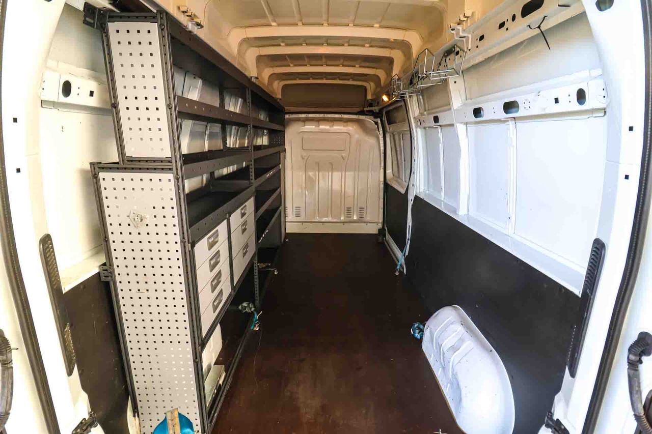 Opel Movano F 3500 L3H3 CDTI 150 **Rampa de carga** - Foto 10