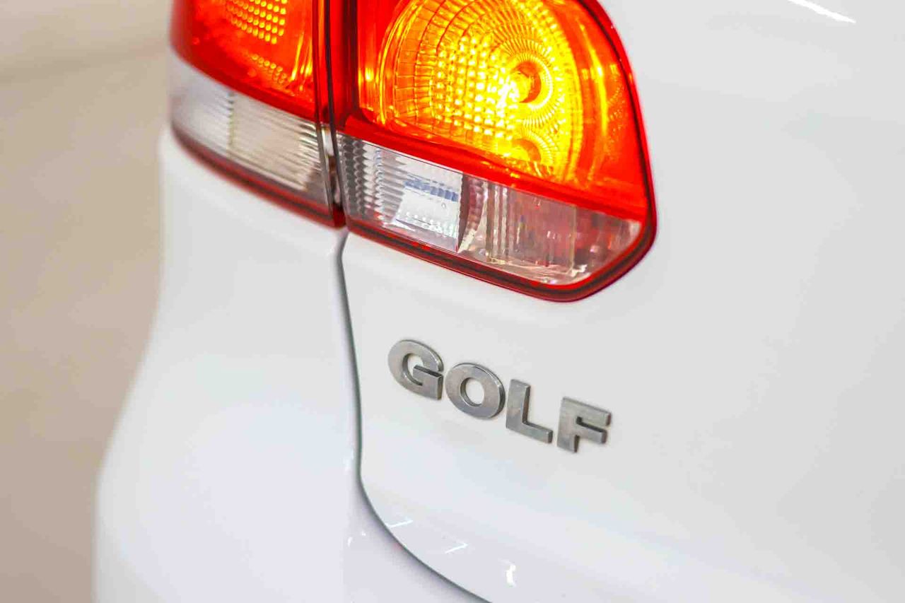 Volkswagen Golf 1.6 TDI 105 DSG Advance BMotion Tech - Foto 12