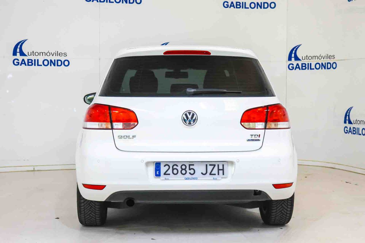 Volkswagen Golf 1.6 TDI 105 DSG Advance BMotion Tech - Foto 5