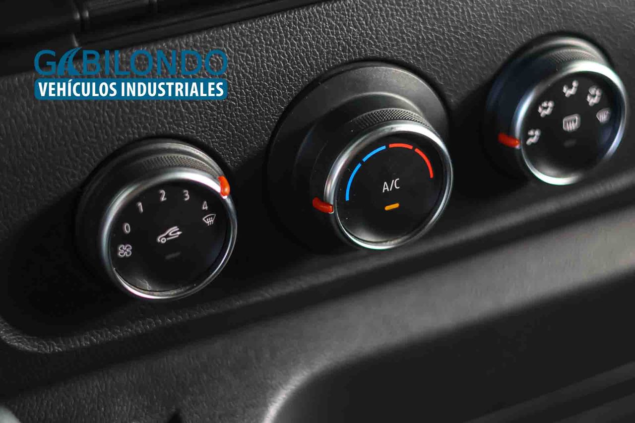 Renault Master Furgón L2H2 3300 Blue dCi 135 CV - Foto 37