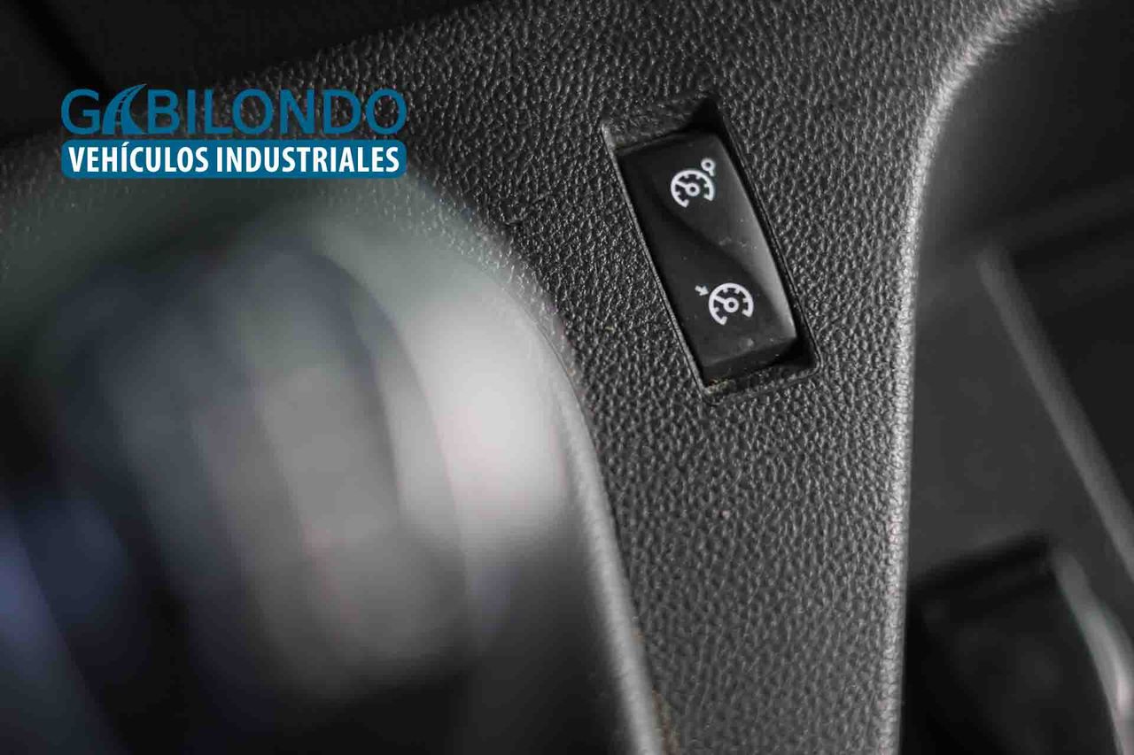 Renault Master Furgón L2H2 3300 Blue dCi 135 CV - Foto 36