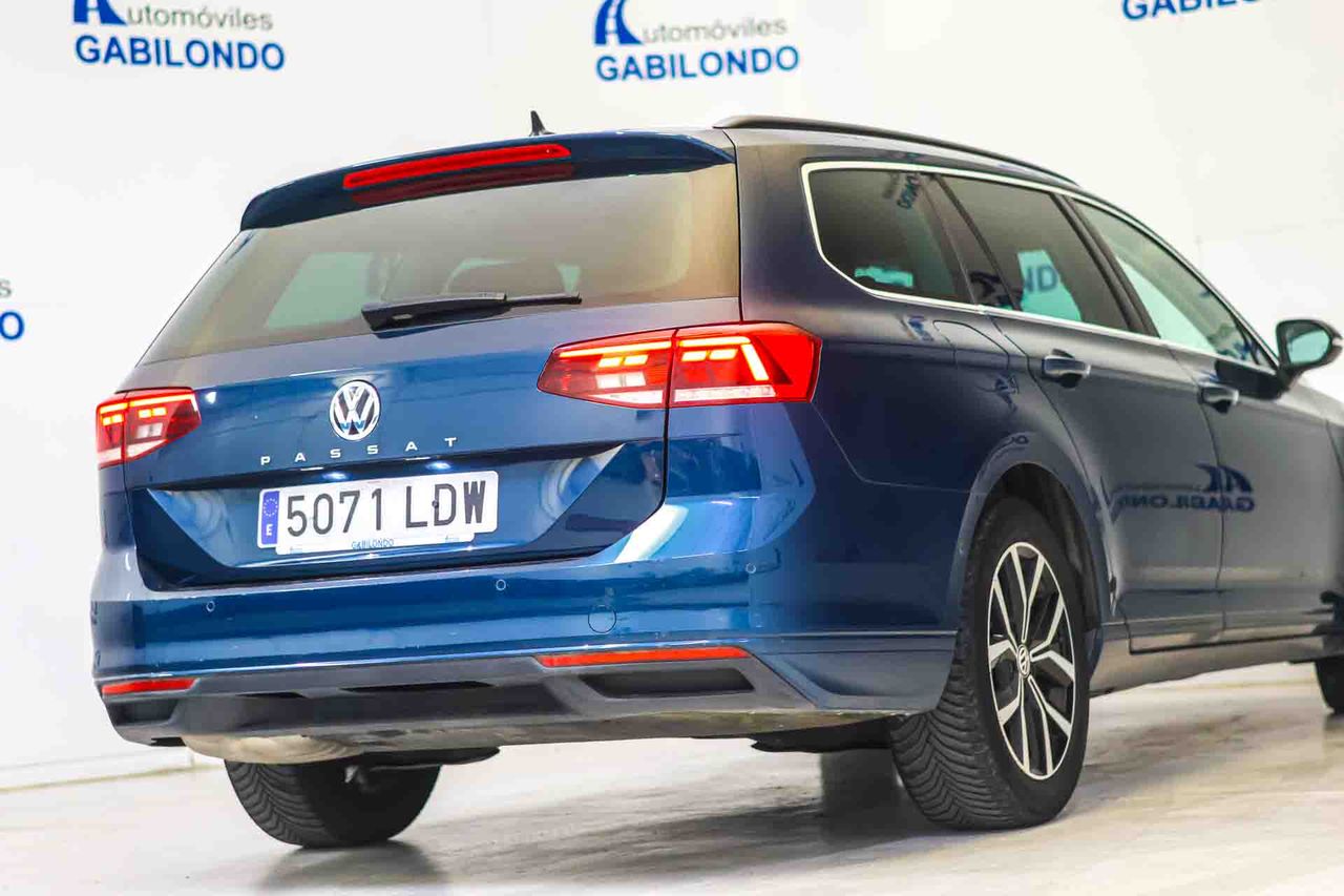 Volkswagen Passat Variant Executive 1.5 TSI 110kW DSG - Foto 27