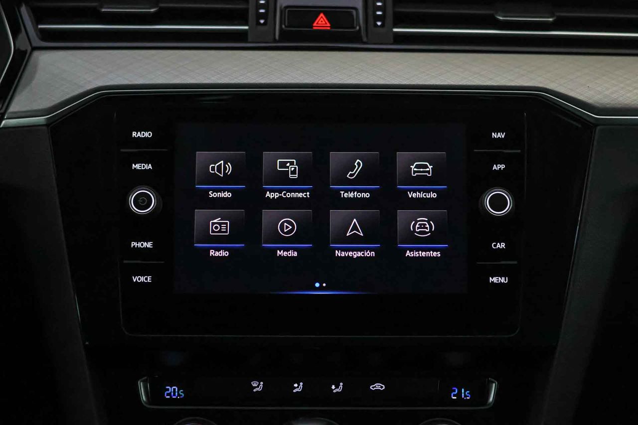 Volkswagen Passat Variant Executive 1.5 TSI 110kW DSG - Foto 44