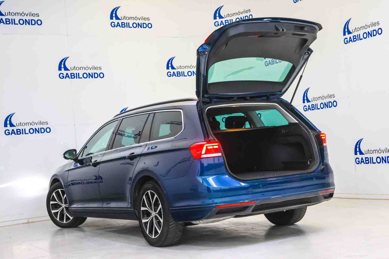 Volkswagen Passat Variant Executive 1.5 TSI 110kW DSG - Foto 22