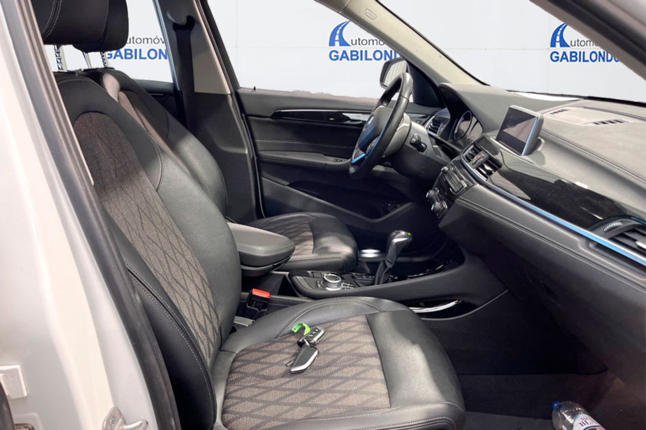 BMW X1 xDrive25e - Foto 6