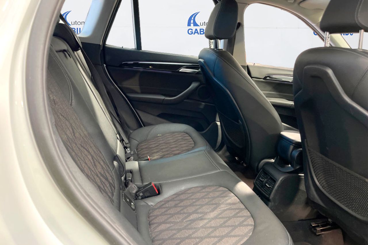 BMW X1 xDrive25e - Foto 7