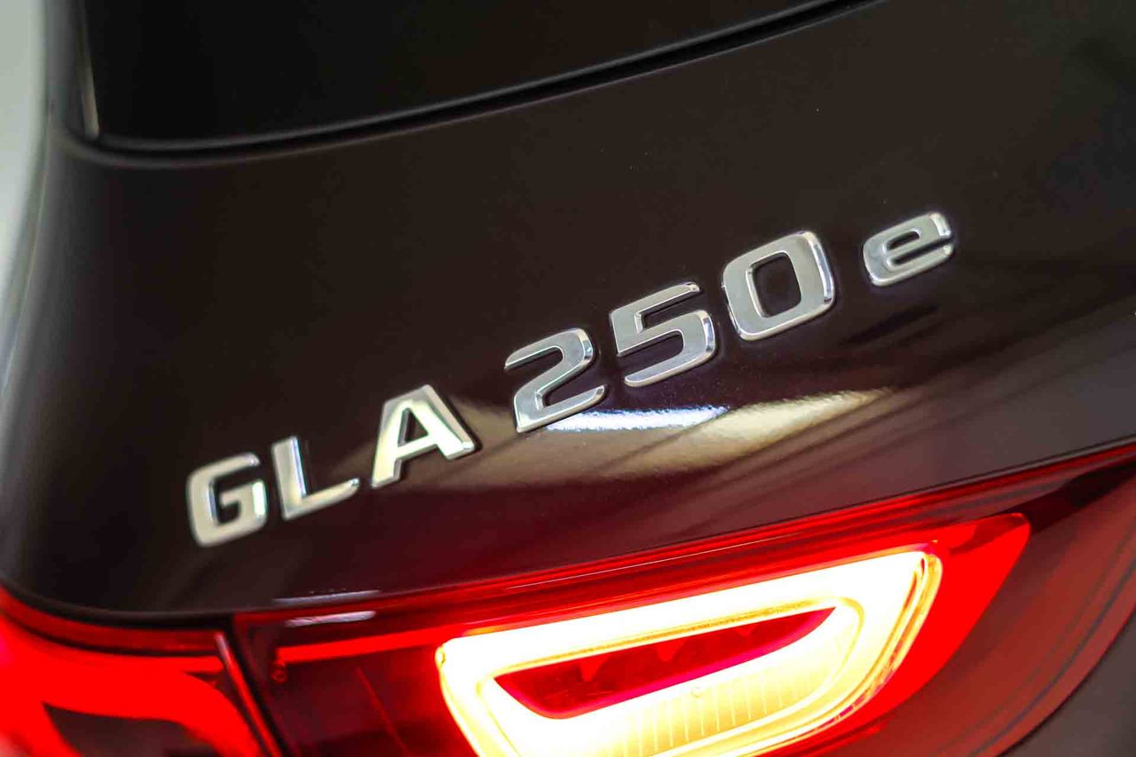 Mercedes GLA GLA 250 e - Foto 17