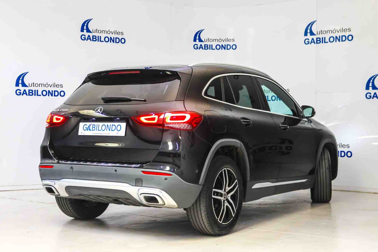 Mercedes GLA GLA 250 e - Foto 14