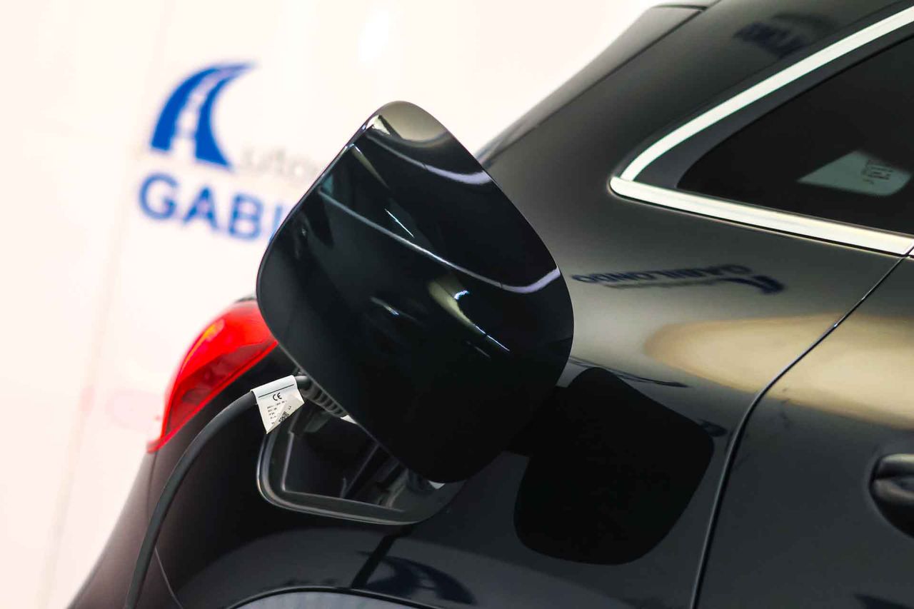Mercedes GLA GLA 250 e - Foto 10