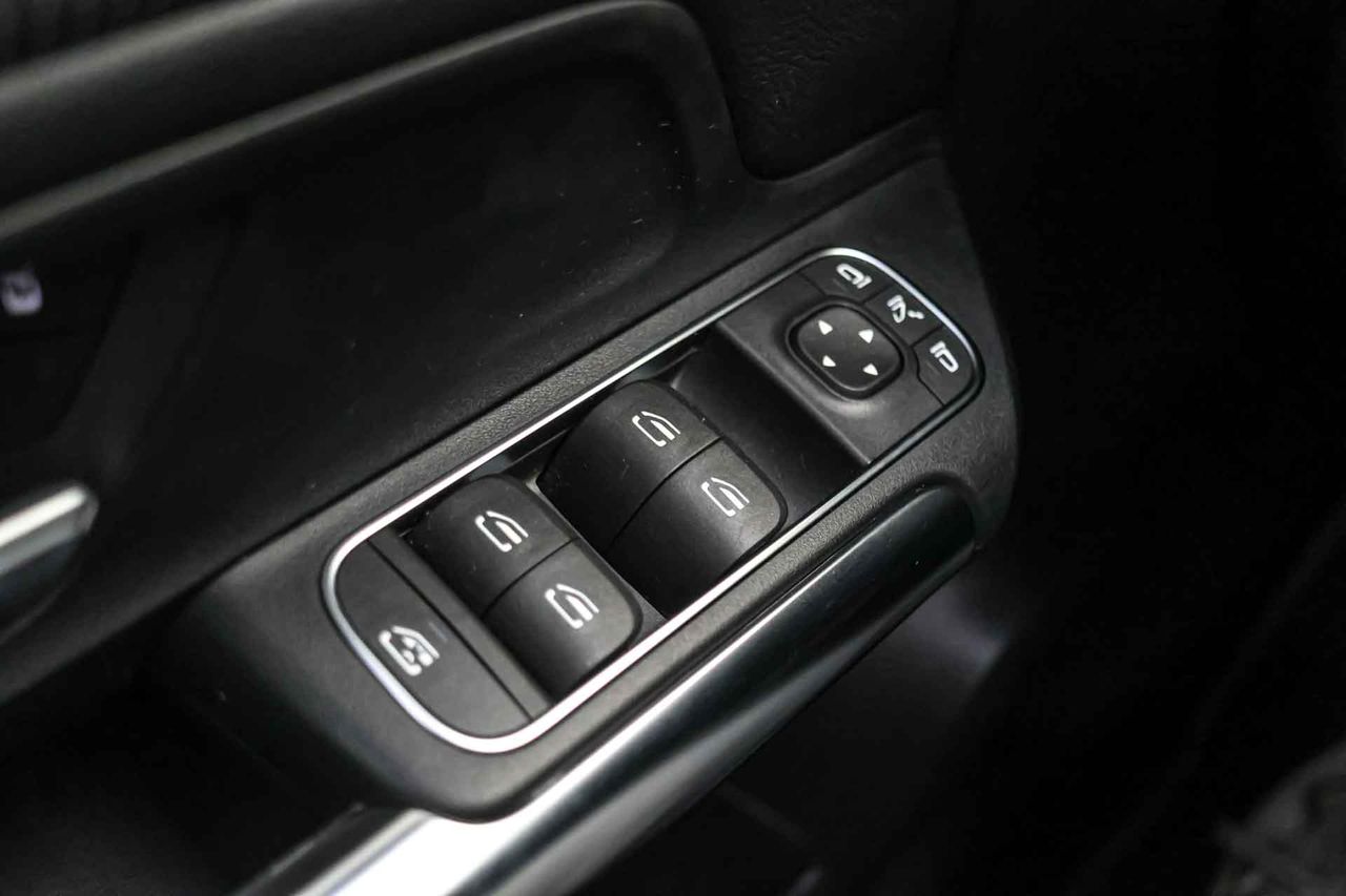 Mercedes GLA GLA 250 e - Foto 35