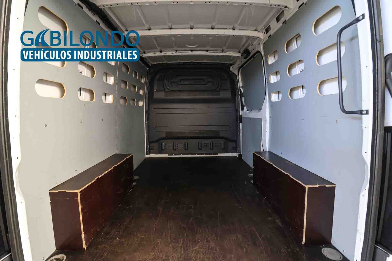 Mercedes Sprinter Furgón 311 CDI Compacto - Foto 6
