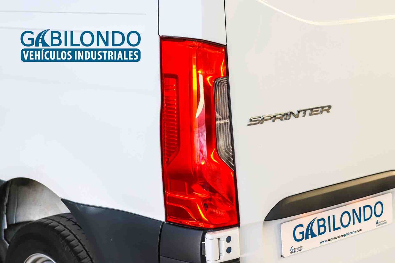 Mercedes Sprinter Furgón 311 CDI Compacto - Foto 18