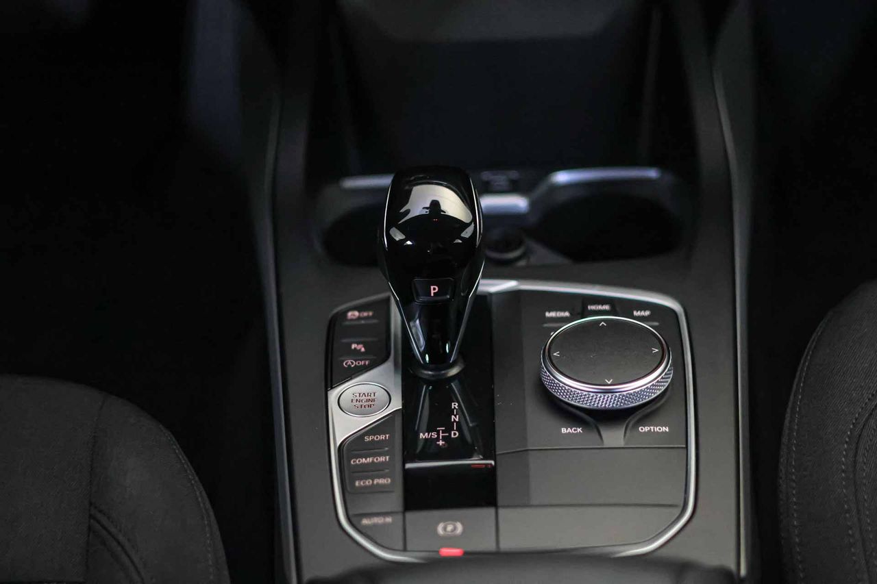 BMW Serie 1 118i - Foto 40