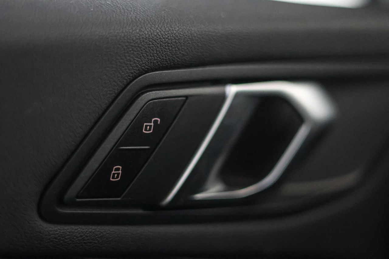 BMW Serie 1 118i - Foto 32